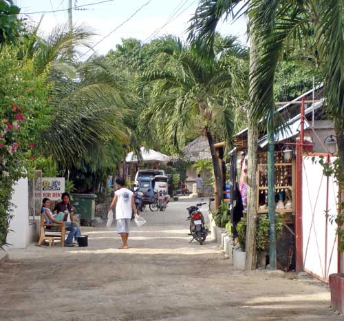 street life panagsama beach